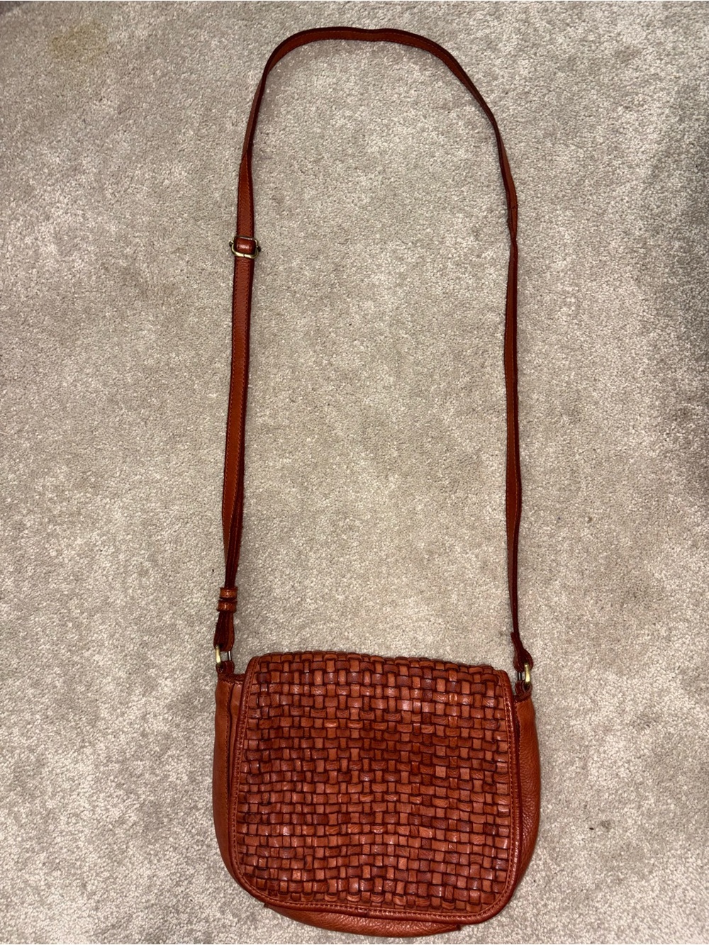 Women's Marta Ponti Woven Crossbody Bag in Brown